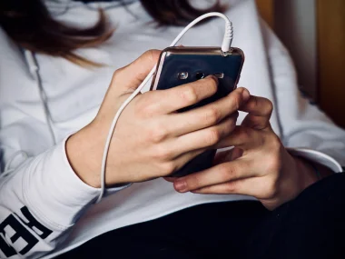 子供向け携帯電話